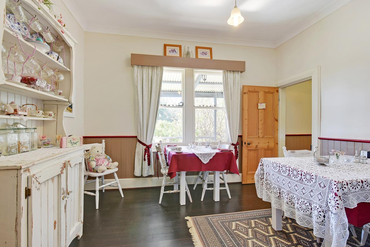 Redcliffe House Colonial Bed & Breakfast สวอนซี ภายนอก รูปภาพ